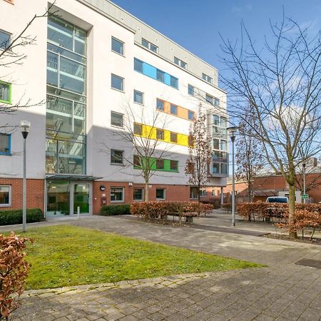 Bright & Central Studio In Luton, Sleeps 2 Luton (Bedfordshire) Exterior photo