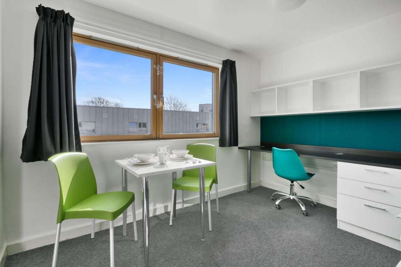 Bright & Central Studio In Luton, Sleeps 2 Luton (Bedfordshire) Exterior photo