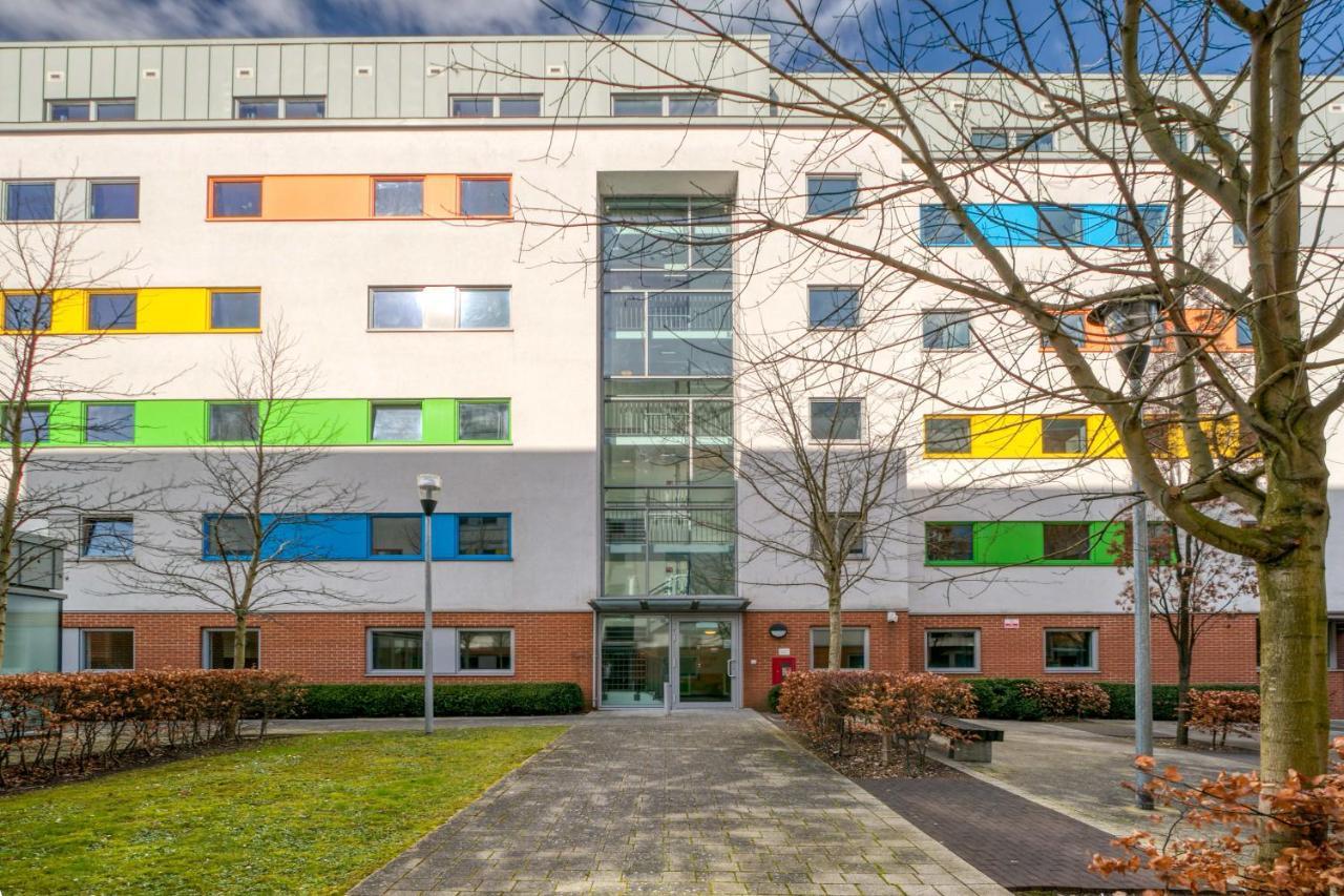 Bright & Central Studio In Luton, Sleeps 2 Luton (Bedfordshire) Exterior photo